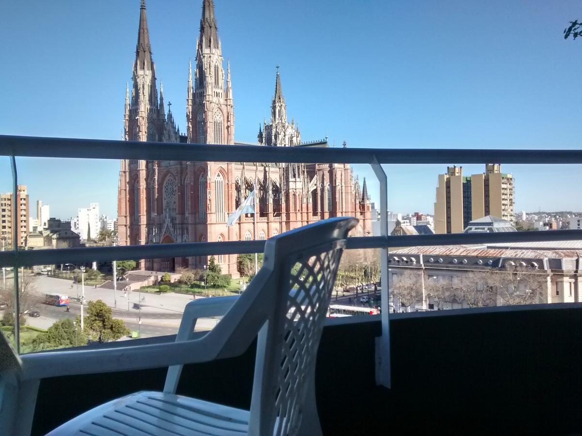 Departamento Plaza Moreno Con Balcon La Plata Zewnętrze zdjęcie